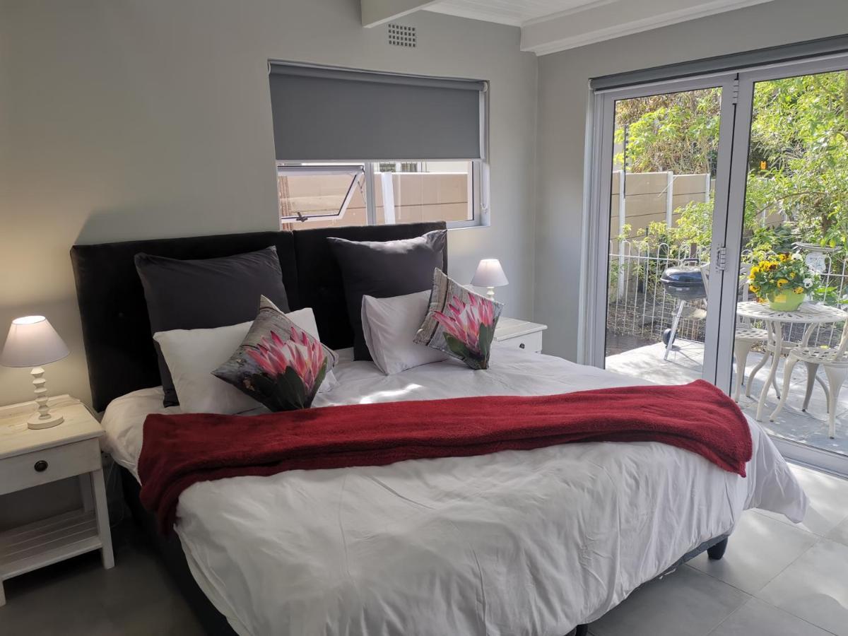 Joy'S Place Hotel Cape Town Bagian luar foto
