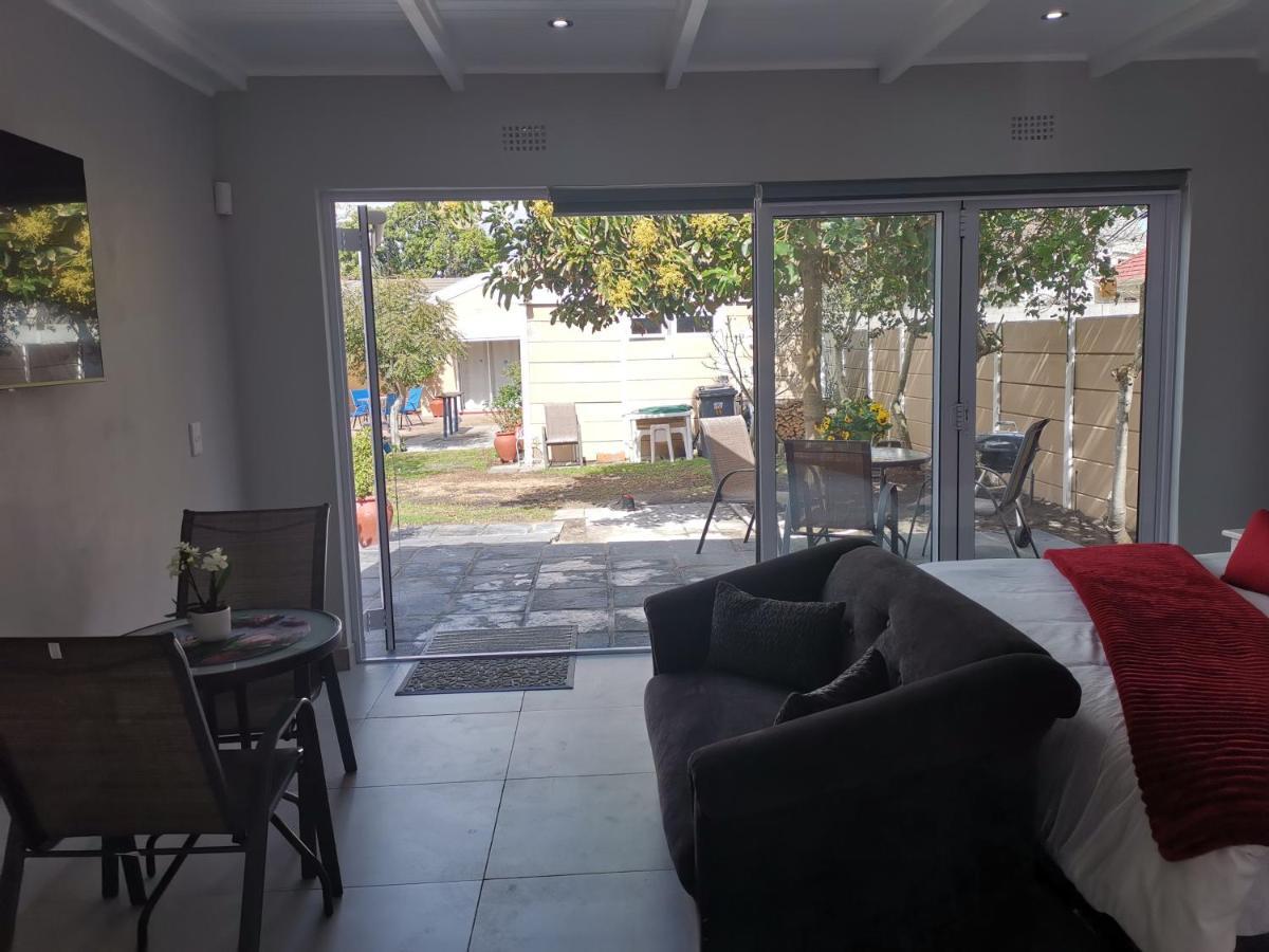 Joy'S Place Hotel Cape Town Bagian luar foto