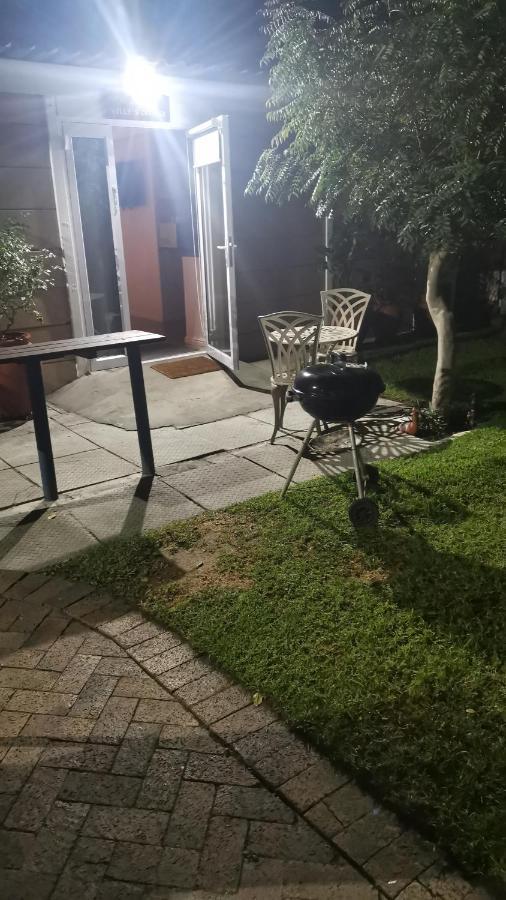 Joy'S Place Hotel Cape Town Bagian luar foto