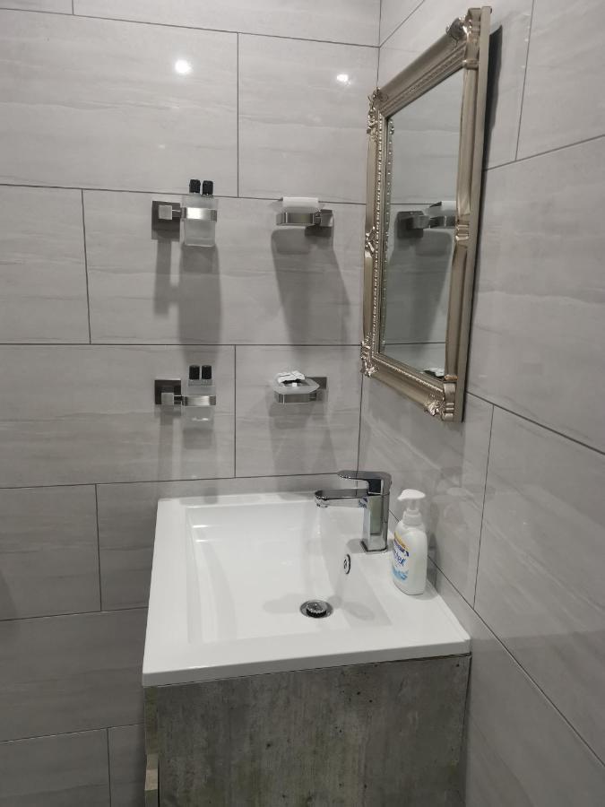 Joy'S Place Hotel Cape Town Bagian luar foto